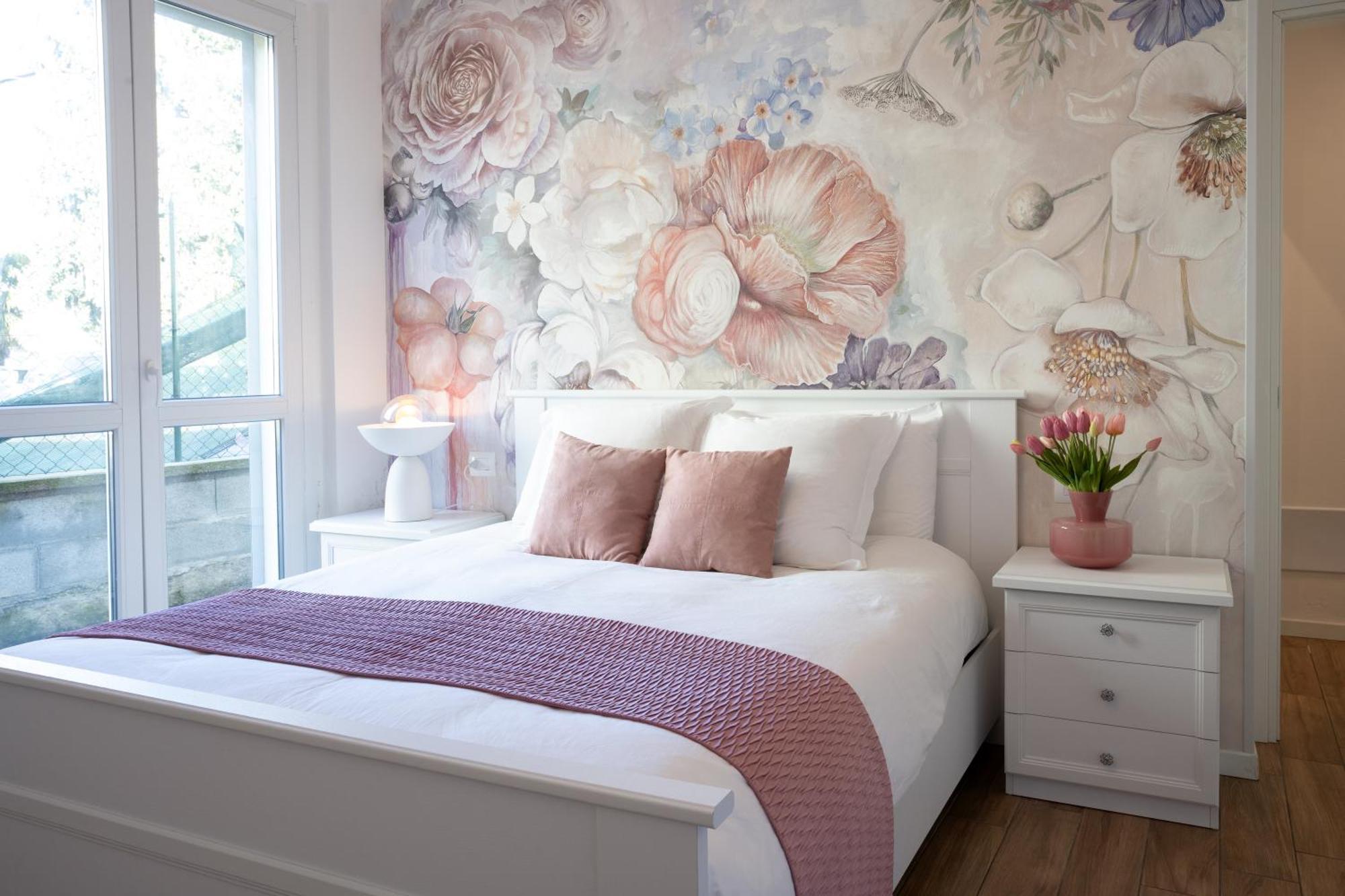 Lora Rose Suite ,Free Parking, Self Check In,2 Комо Екстер'єр фото